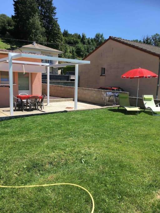 Le Coin Tranquille Au Pied Du Puy De Dome Lejlighed Pontgibaud Eksteriør billede